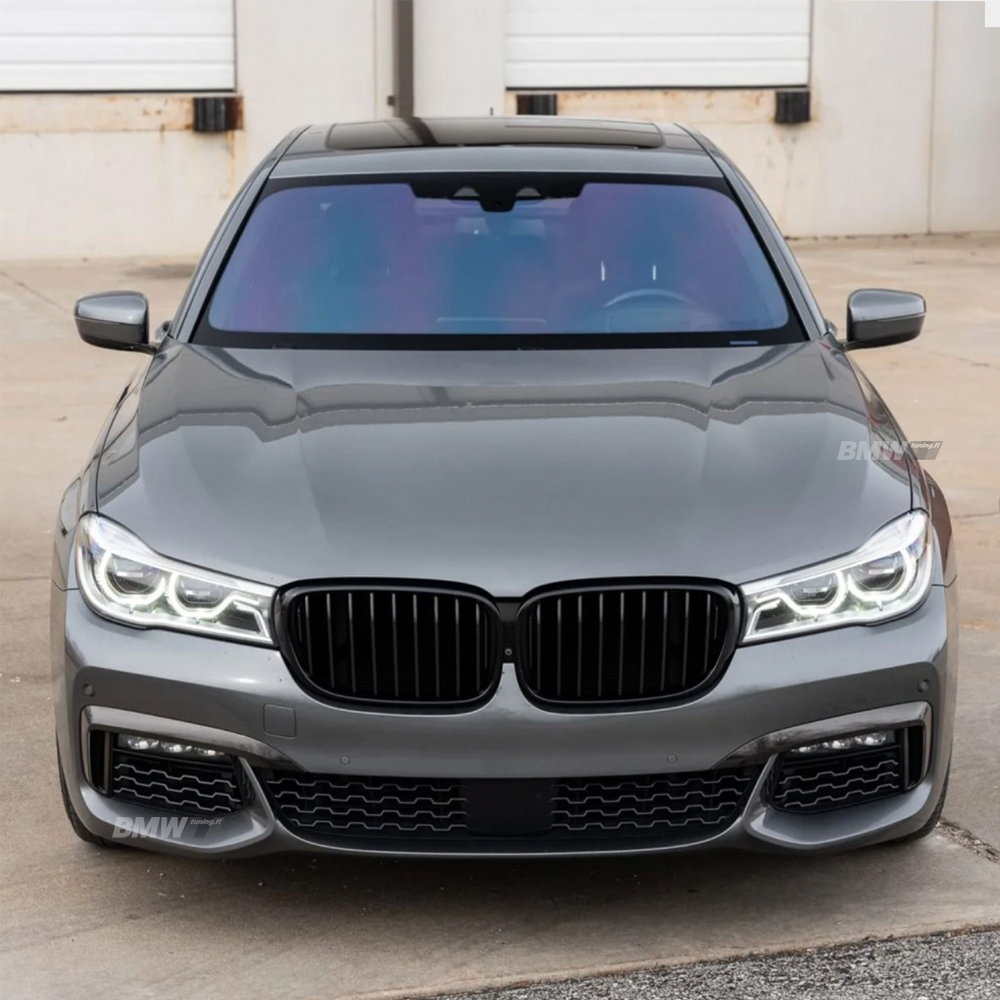 BMW G11 G12, Single glossy black kidneys