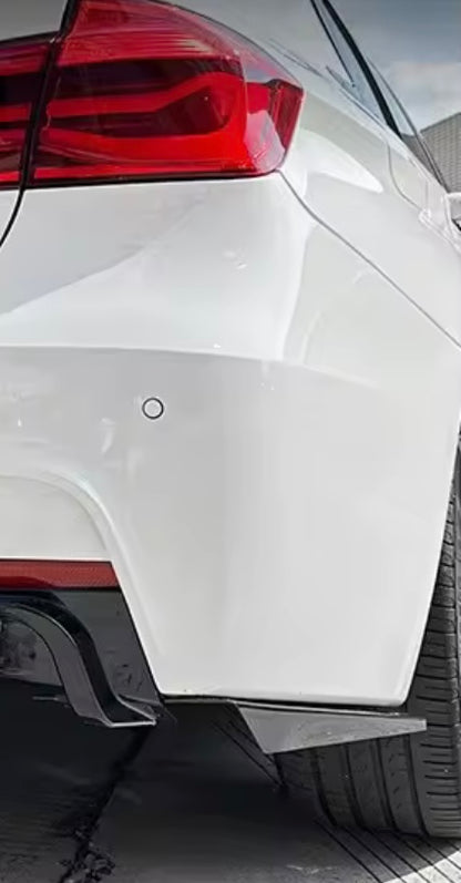 BMW F30 F31 Diffuser + splitters, with brake light glossy black