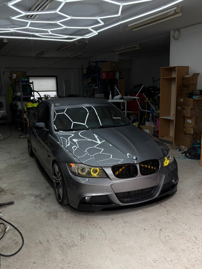 BMW E90 E91 LCI M-performance look kiiltävän musta etulippa