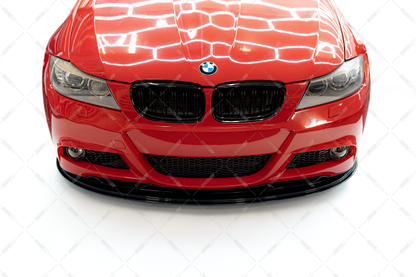 BMW E90 E91 LCI, M3-Look kiiltävän mustat munuaiset