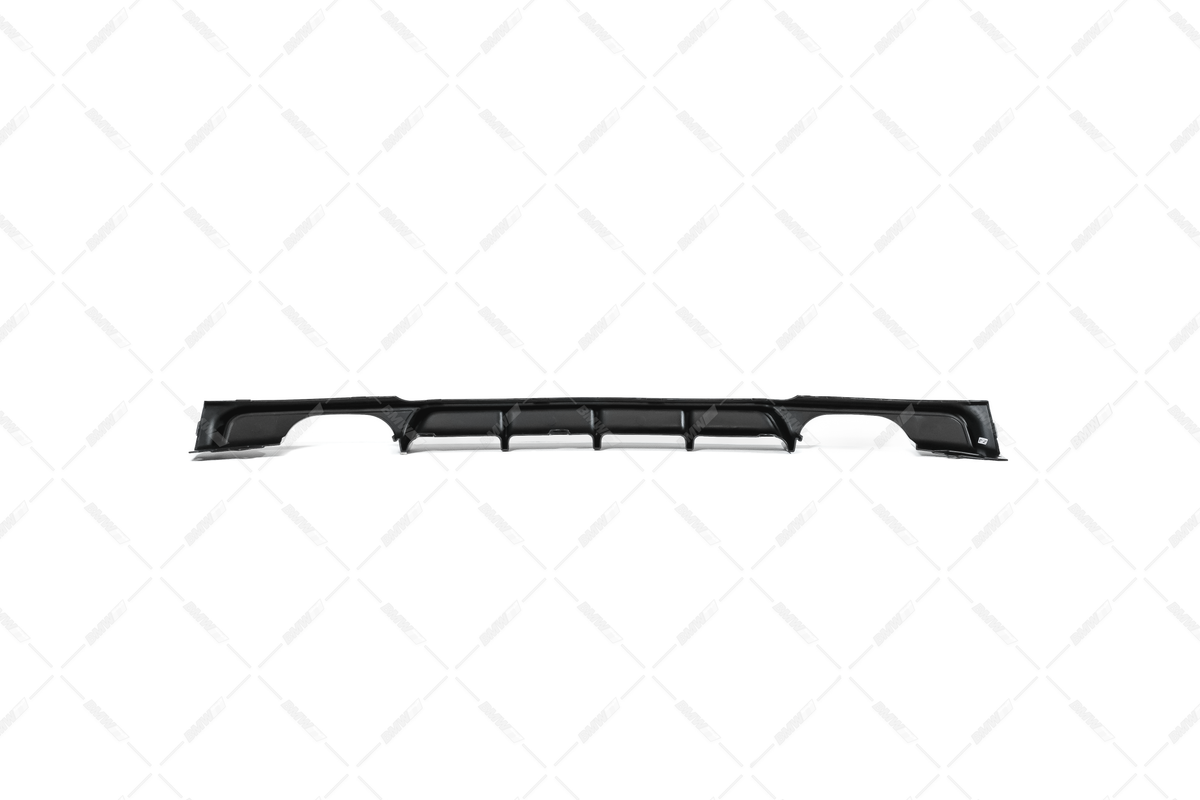 BMW F30 F31 M-Performance diffuusori M-Sport takapuskuriin 2+2 putkenpäille
