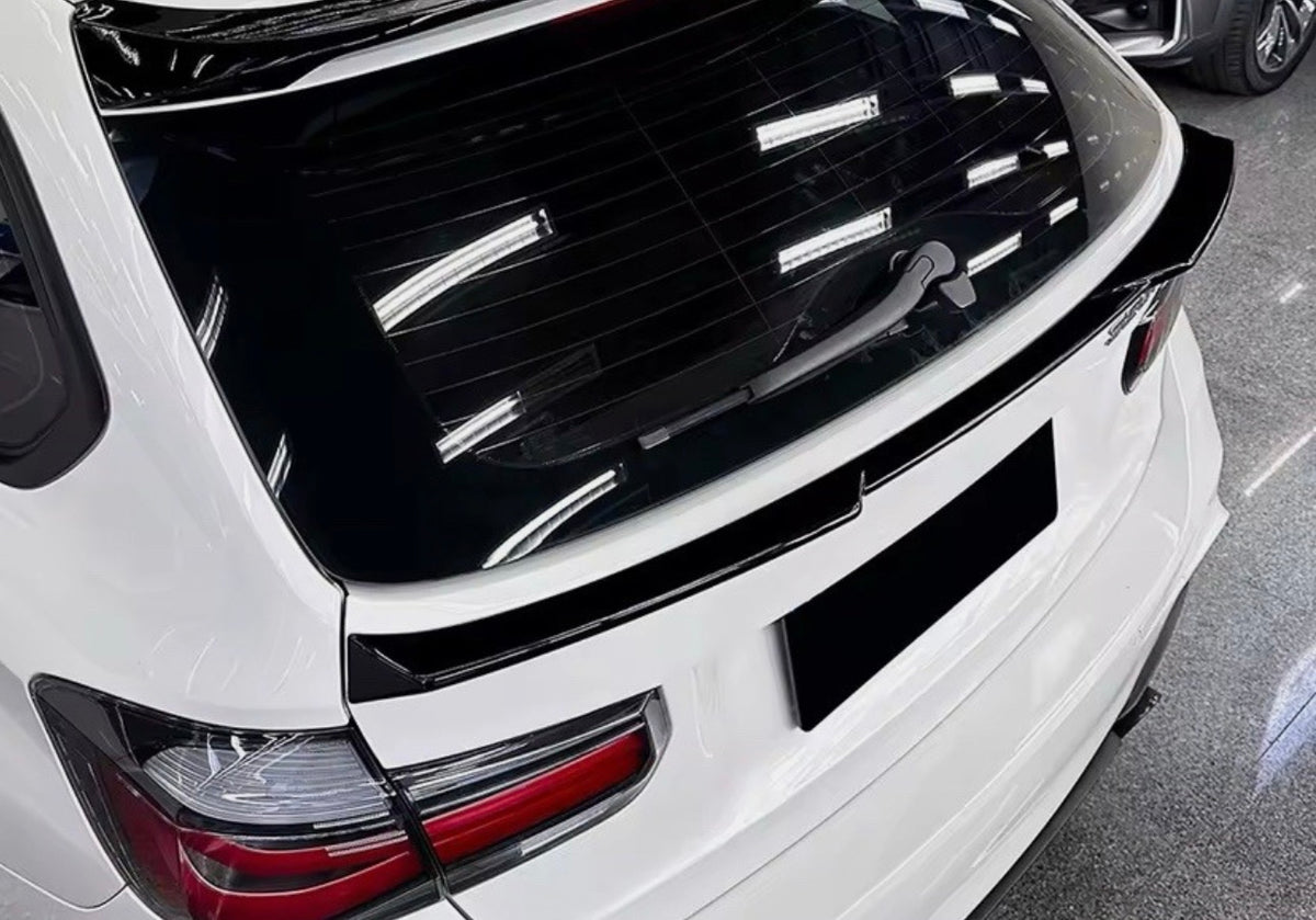 BMW F31 Mid väli spoileri kiiltävän musta