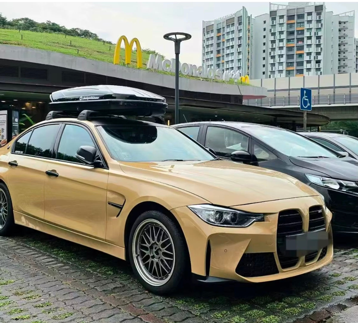 BMW F30 F31, M3 G-look etupuskuri