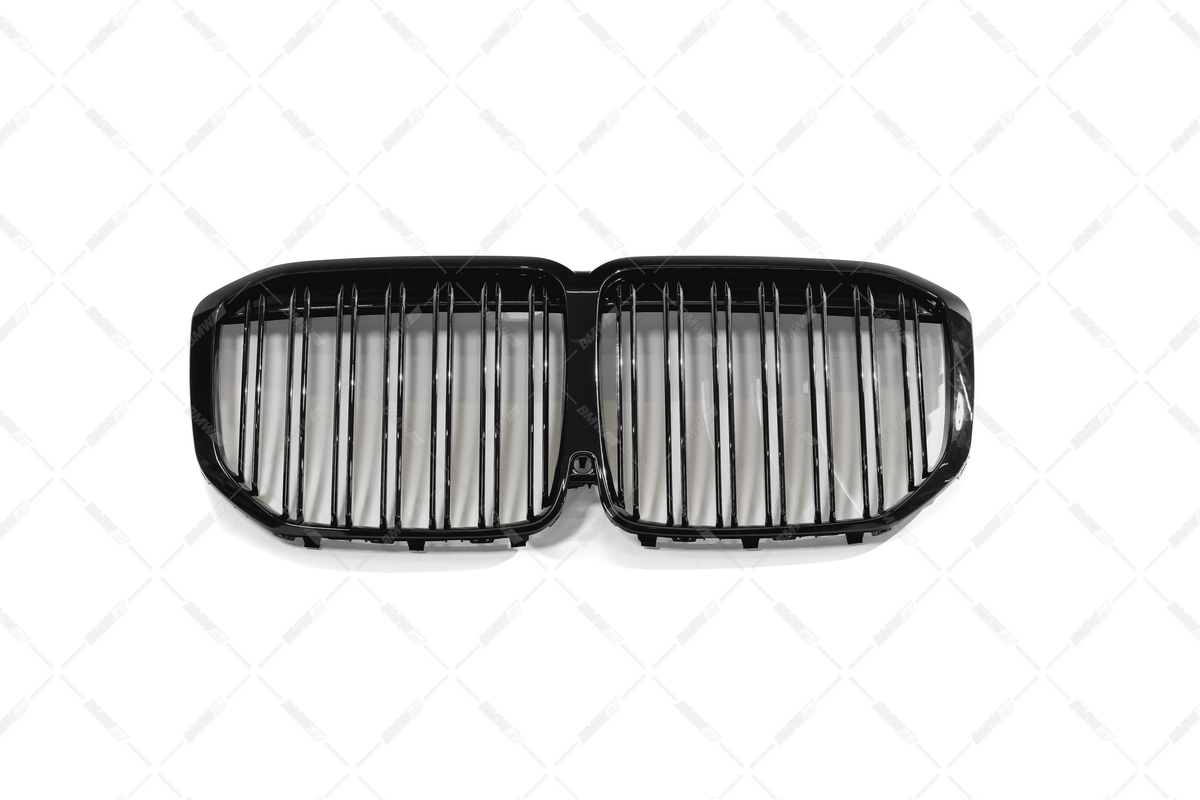 BMW G07 X7, Glossy black M-look kidneys