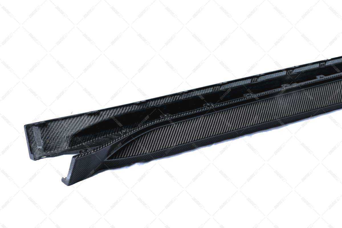 BMW M3 G80 M4 G82 G83 Dry Carbon hiilikuitua helmojen lisäosat