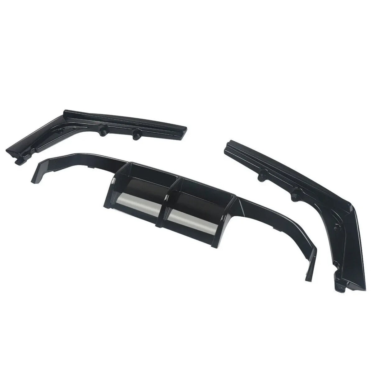 BMW F80 F82 F83 M3 M4, Takapuskurin diffuusori kiiltävän musta