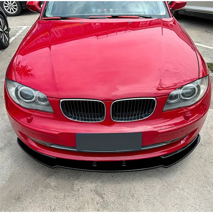BMW E81 E82 E87 E88, Etupuskurin lippa kiiltävän musta vakio puskuriin