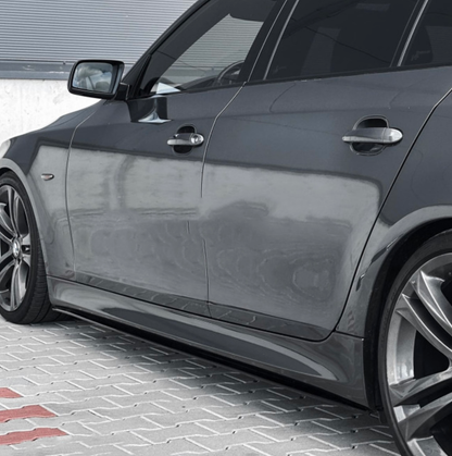 BMW E60/E61, skirt inserts glossy black