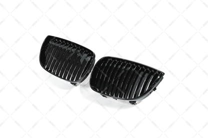 BMW E81 E82 E87 E88 Single Kiiltävän mustat munuaiset