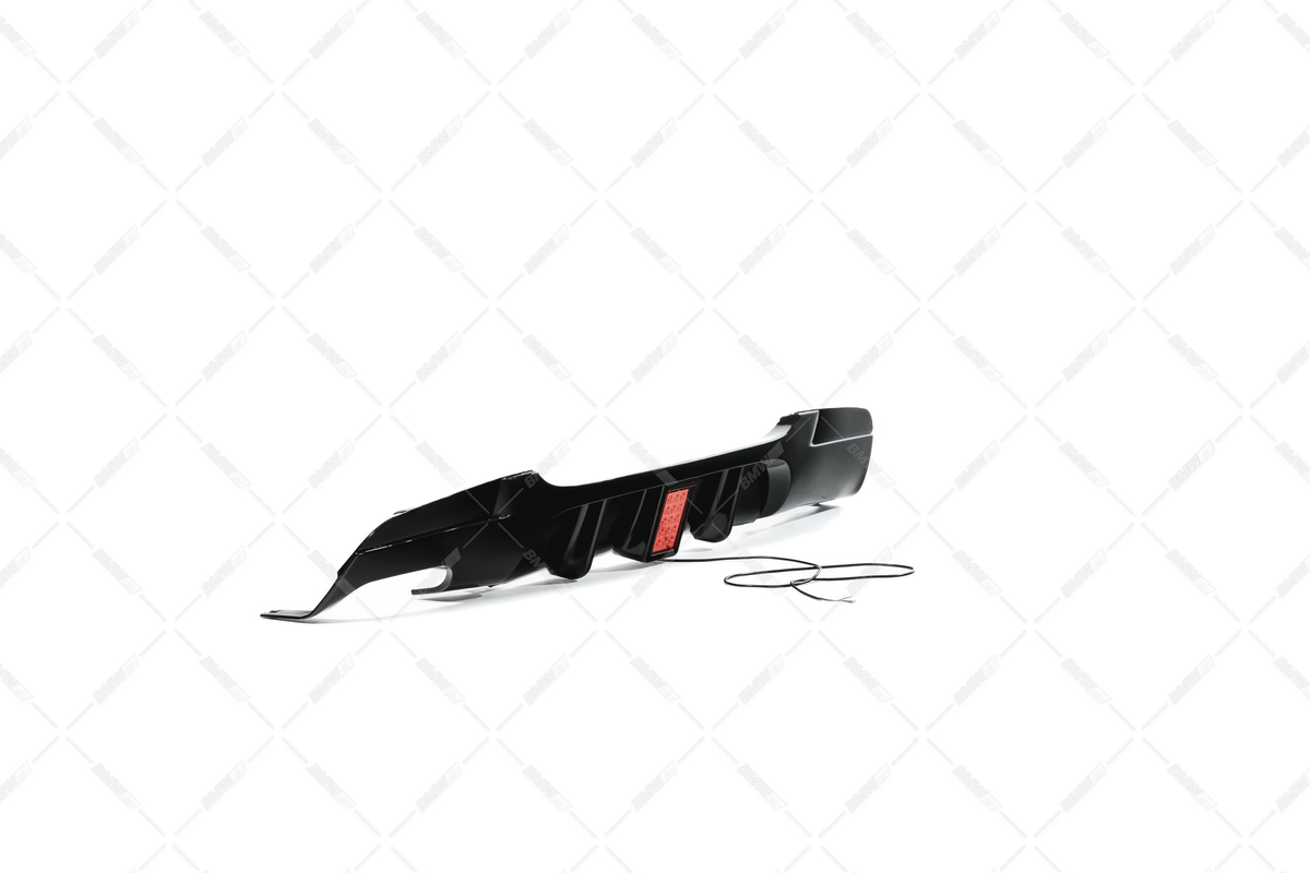 BMW E90 E91 05-11 M-Performance rear bumper diffuser with brake light glossy black