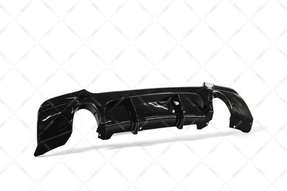 BMW E92 / E93, 335i/335d M-Performance Look takadiffuusori tuplaulostuloilla